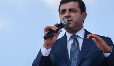 Tutuklu Demirtaş’tan Öcalan’a destek, Kandil’e uyarı