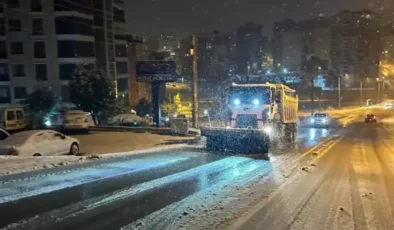 Edirne’de Kar Yağışı Nedeniyle Okullara Ara Verildi