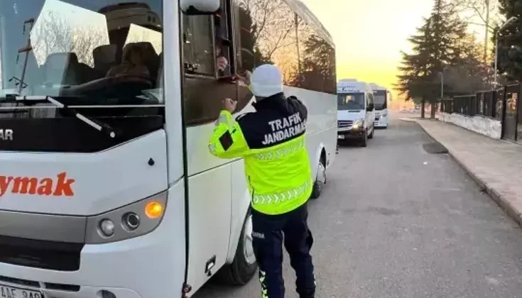 Afyonkarahisar’da Öğrenci Servis Araçlarına Denetim